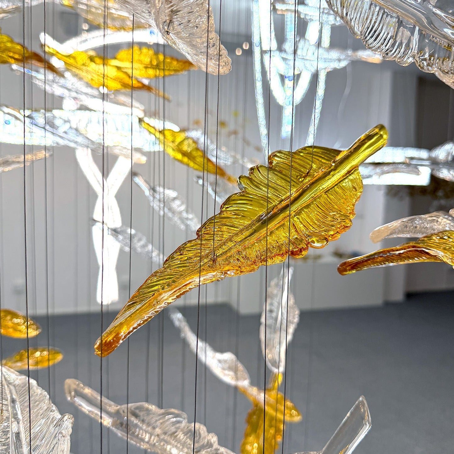 Hotel chandeliers, staircase chandeliers, custom-made leaf lights YUHUAQI LIGHTING